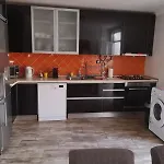 Casa 33 *
